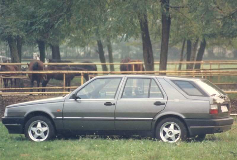 Anno 1988 - Tria Design Fiat Croma Station Wagon